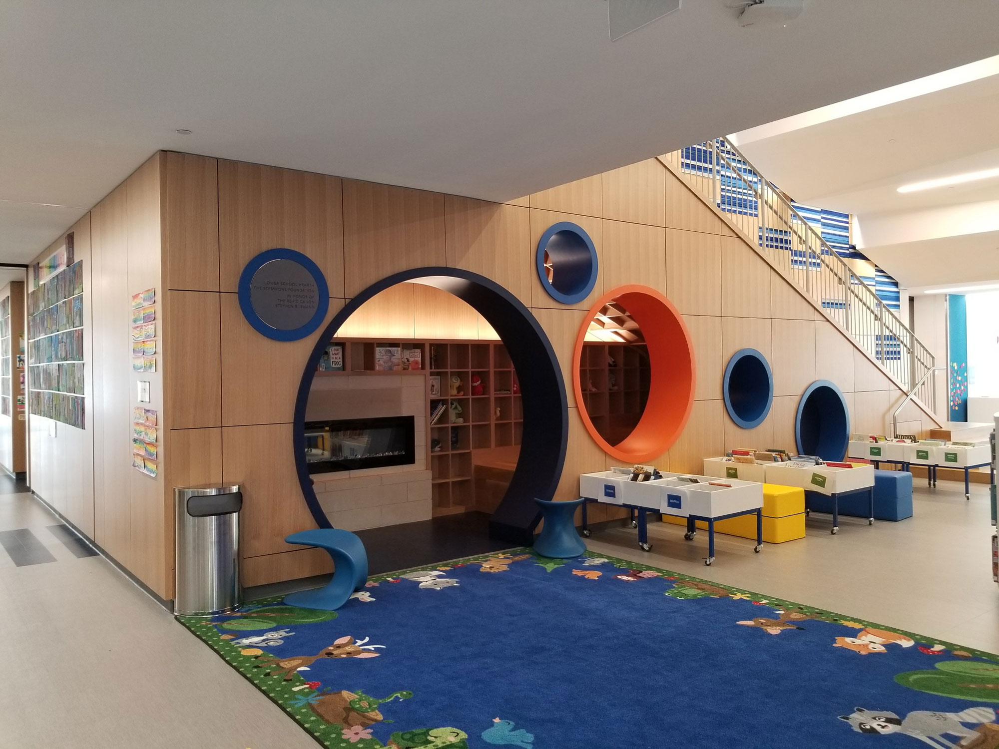 Episcopal-School-of-Dallas-custom-wall