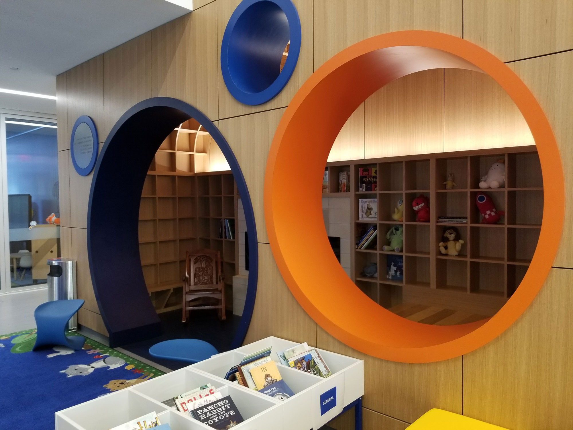 Episcopal-School-of-Dallas-custom-windows